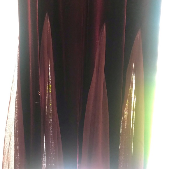 Long velvet dress - Picture 4 of 6